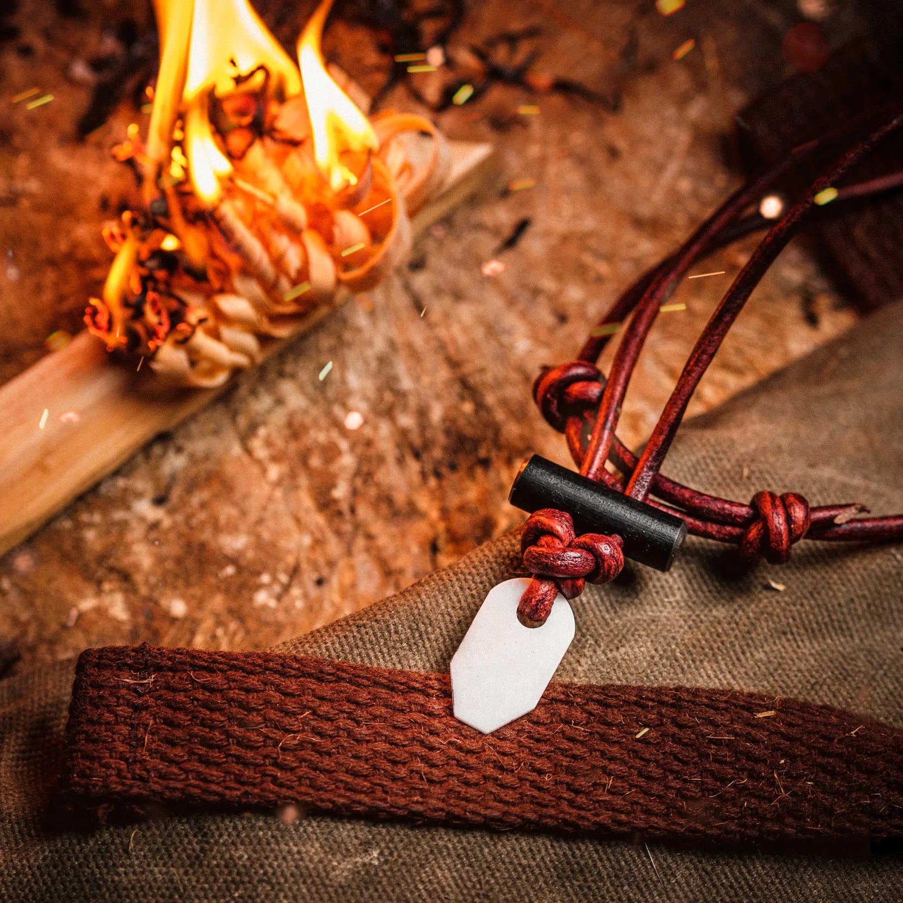 BUSHCRAFT NECKLACE™